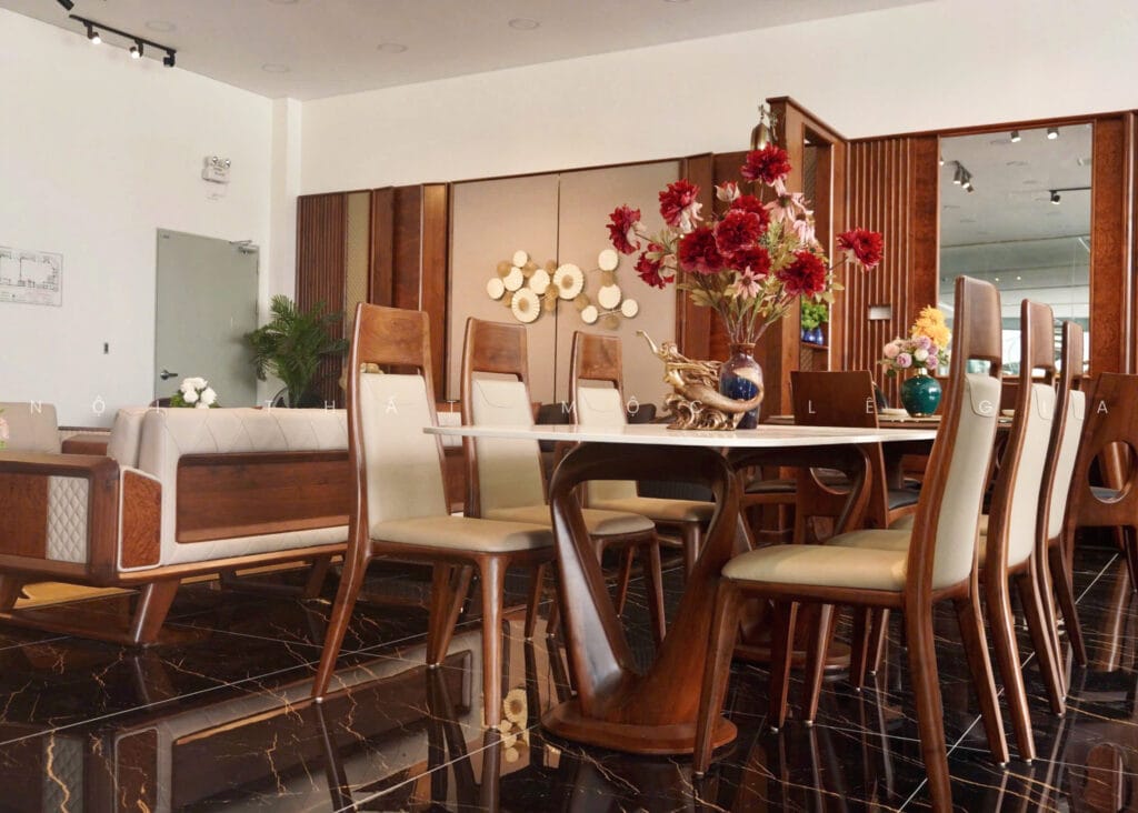 Showroom nội thất gỗ óc chó tại thành phố Vinh